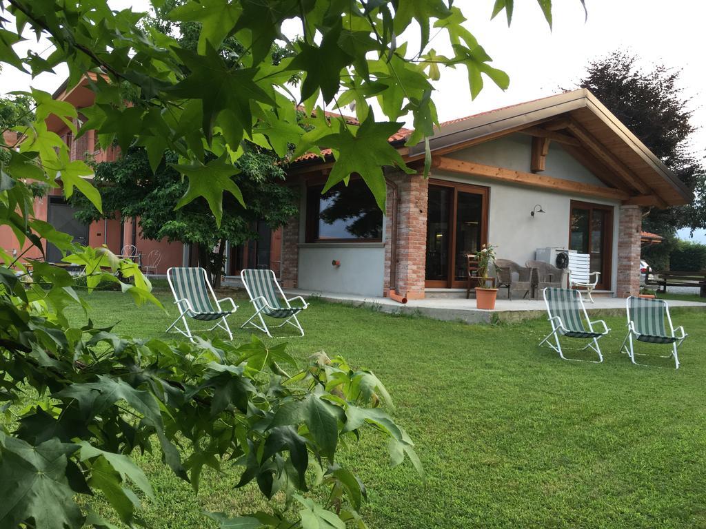 Вилла Agriturismo La Virginia Revello Экстерьер фото