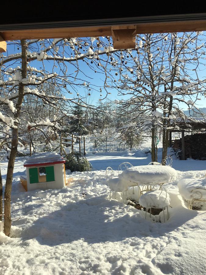 Вилла Agriturismo La Virginia Revello Экстерьер фото